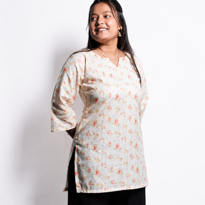 Women's White Floral Printed Straight Kurti